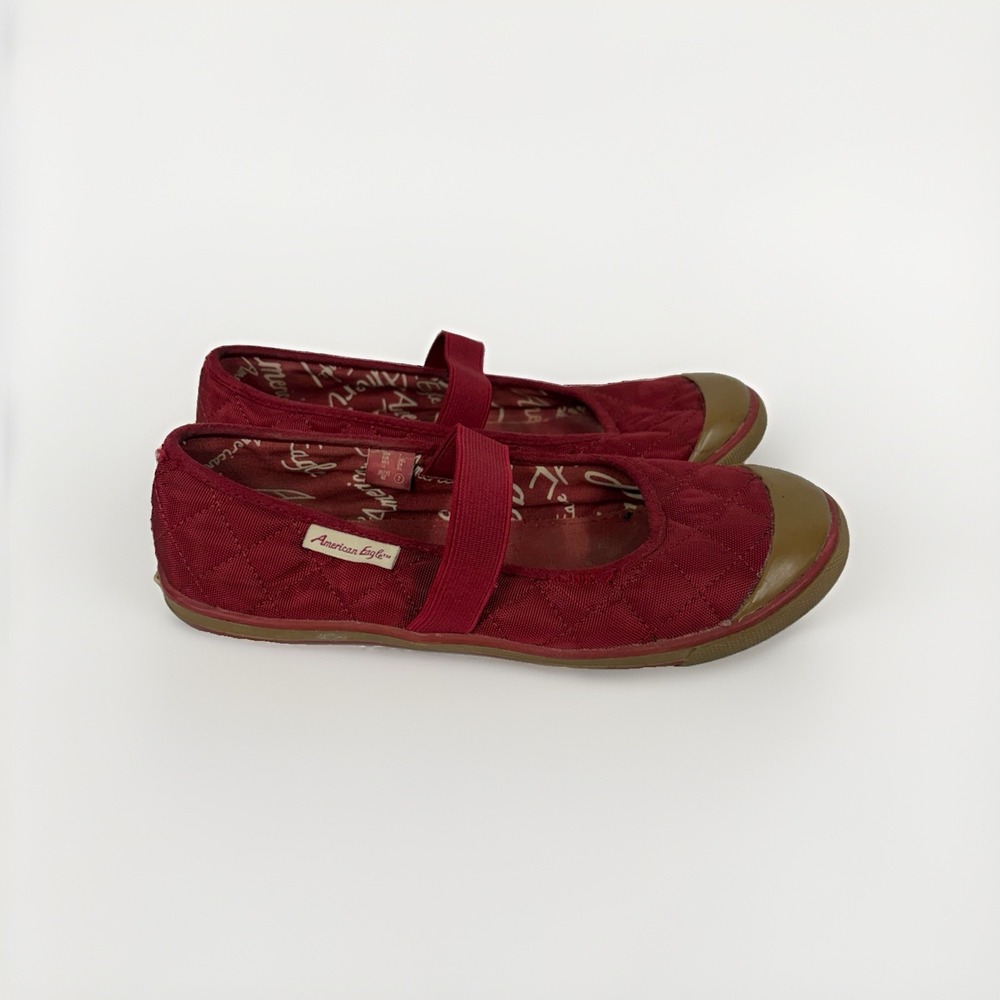 American Eagle Red Quilted Mary Jane Flats Y2K Burgundy Sneakers 56748 Size 7 S1